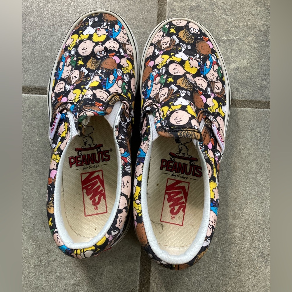 Van special edition Peanuts design size 13 (Little girl)